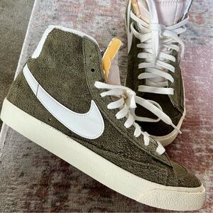 Nike Blazer Mid 77 Vintage Olive Green Suede (NWOT)